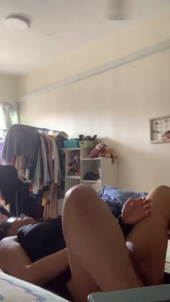 Rumah pacar lagi sepi, langsung digas main di kamar, beuhh mantap bener