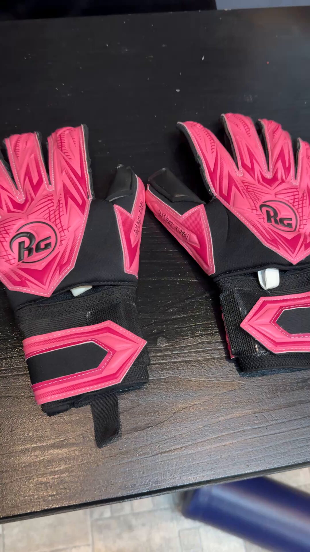 RG Goalkeeper Gloves Japan 公式『激レアさん』出演 キーパー