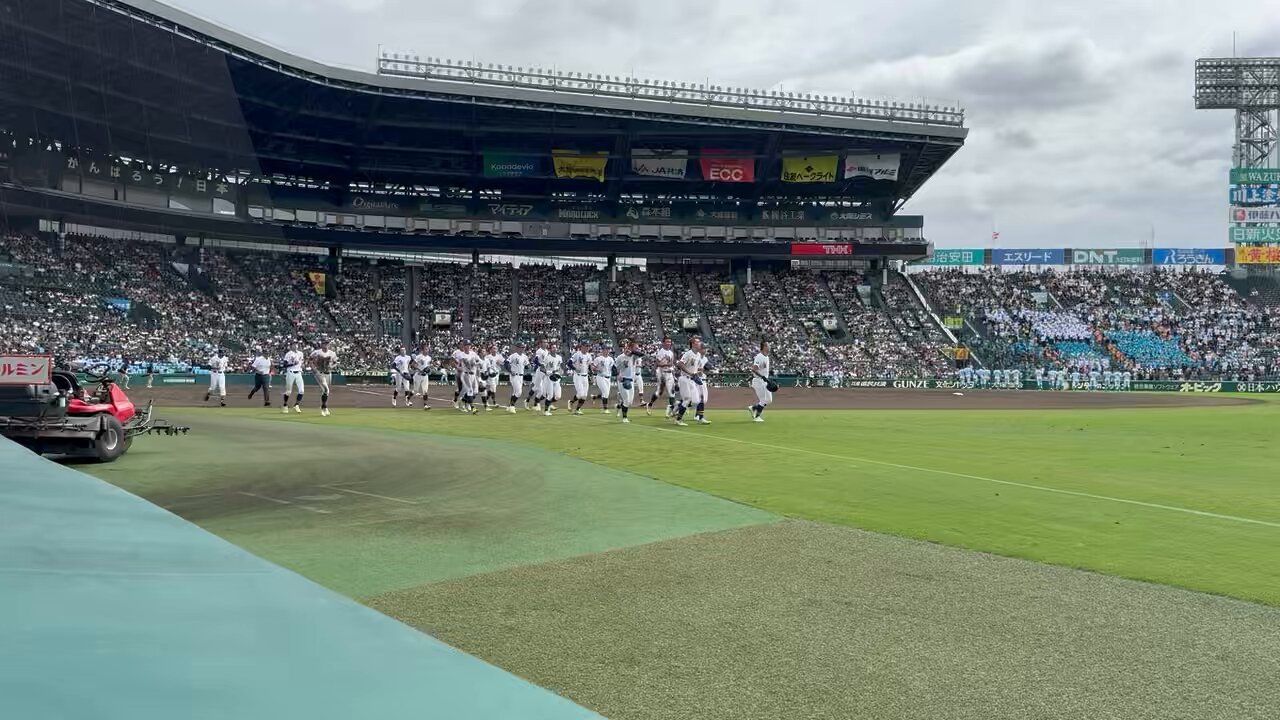甲子園の土 (@koushiennotsuch) / X