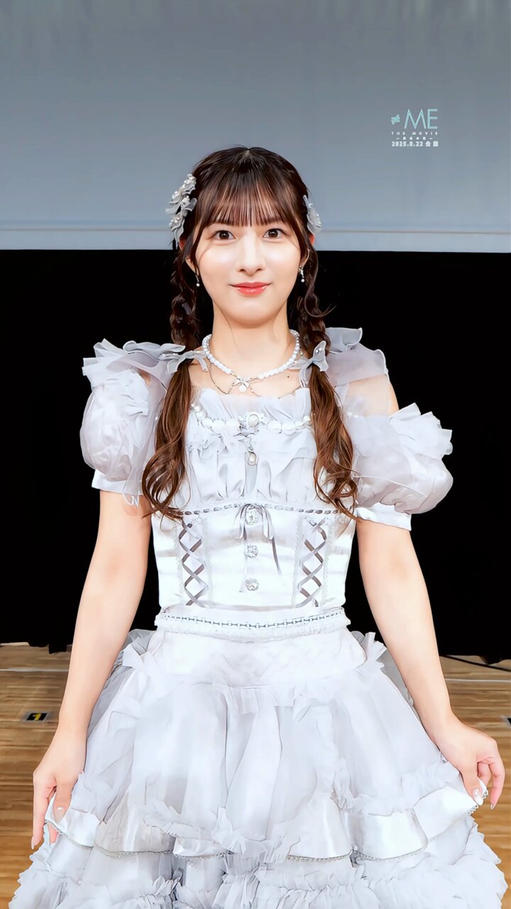 河口夏音　直筆　ノイミー　≠ME ≠MEの河口夏音です🍒✨ 本日からInstagram、ハッピーグラムを