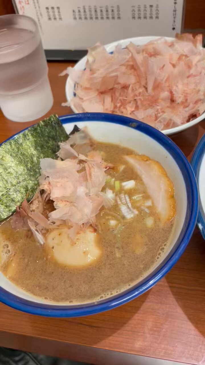れお二郎🛁カワサキEROTIC＆大食い麺エス嬢🍜 (@leoma4ma4) / X