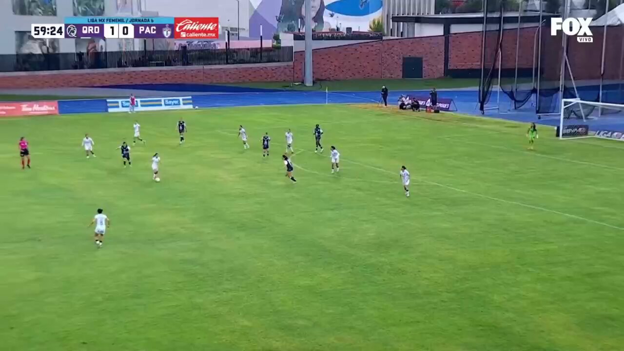 Y así el segundo gol de @GallosFemenil.#LigaBBVAMXFemenil #NuestroFutFem