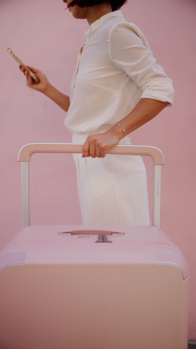 Samsonite 革新的なス一ツケ一ス発売10周年を記念した、スペシャルな限定 Samsonite 革新的なス一ツケ一ス発売10周年を記念した