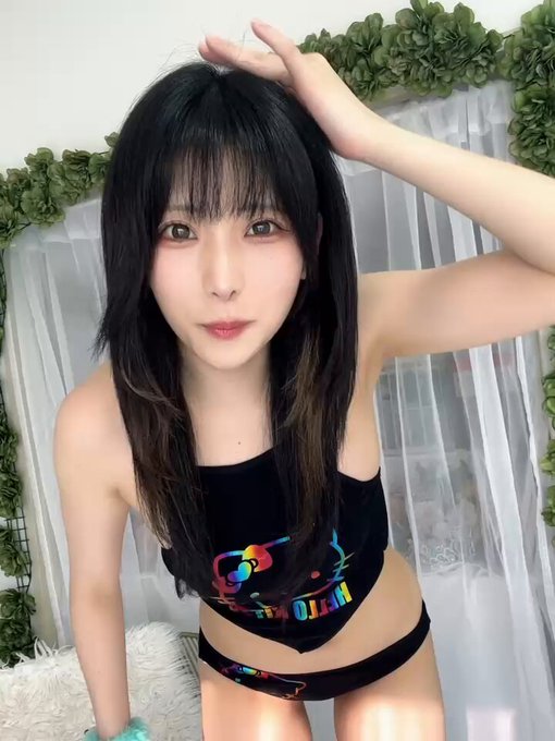 Twitterのコスプレ動画1