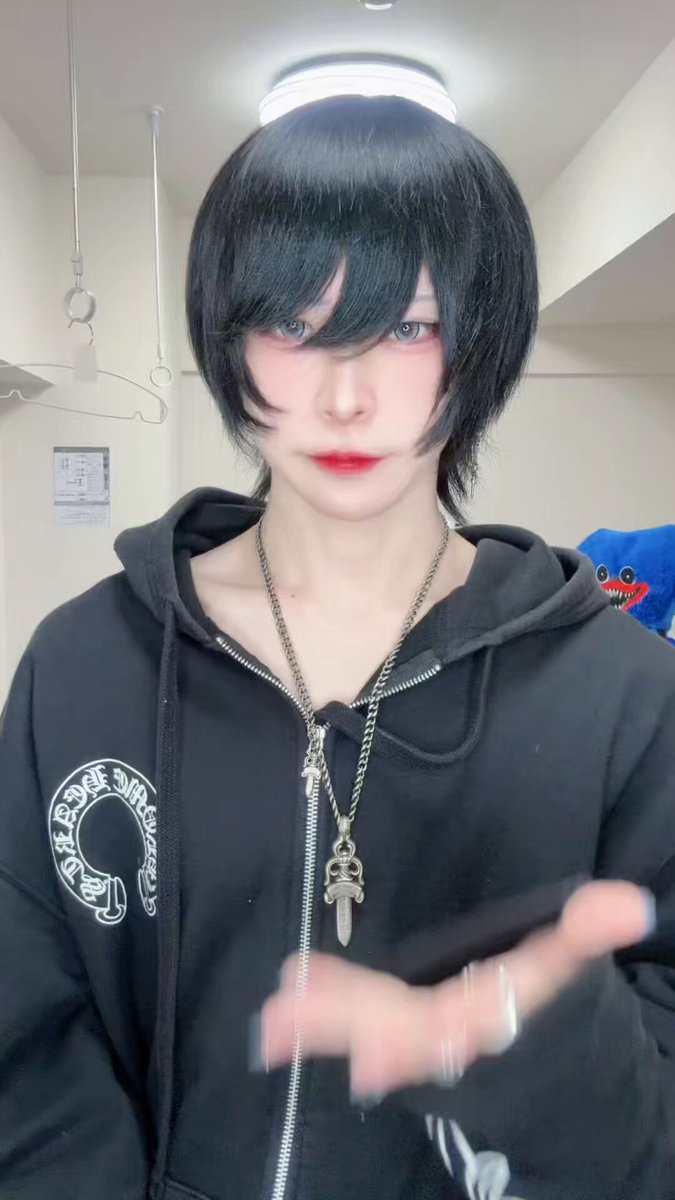 あおい🦇 (@aoi__ao11) / X