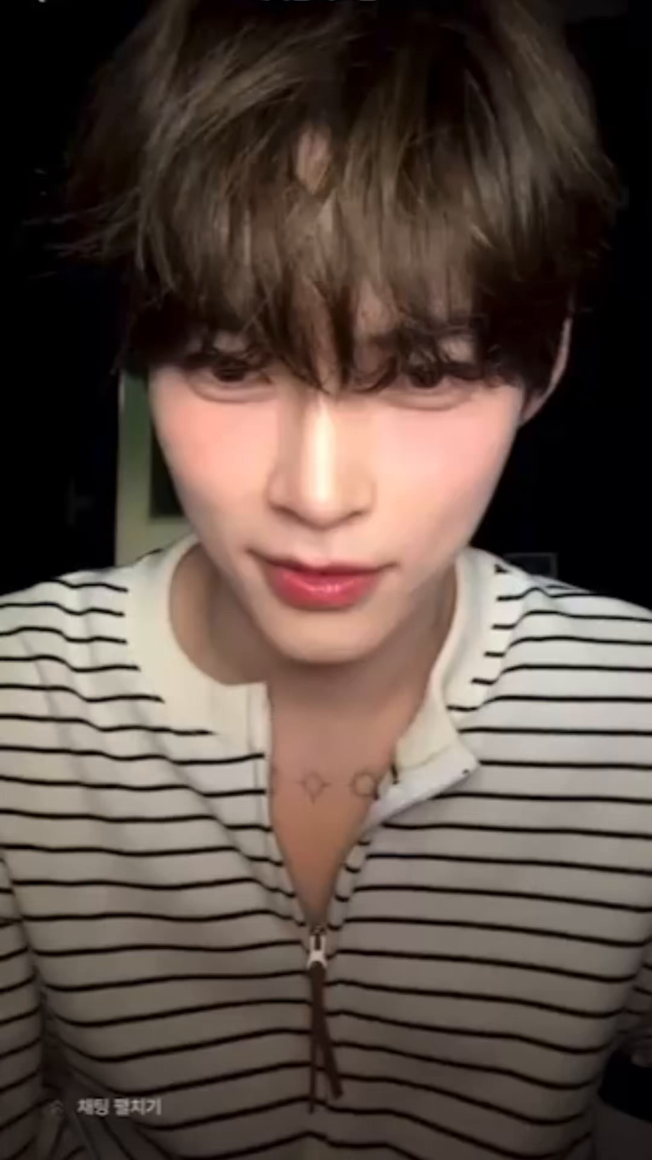 찬찬 FfbQGUTVsAEmHV-.jpg