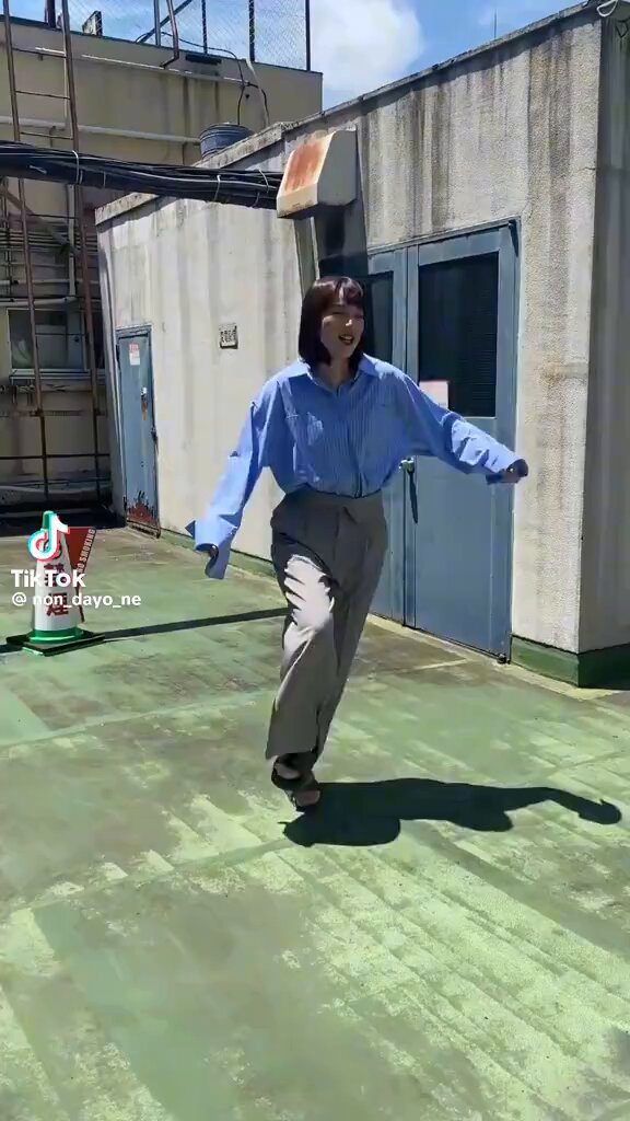 能年玲奈　のん　CUT抽選プレゼント　直筆サイン入りチェキ＋当選通知書 能年玲奈 のん CUT抽選プレゼント 直筆サイン入りチェキ＋当選