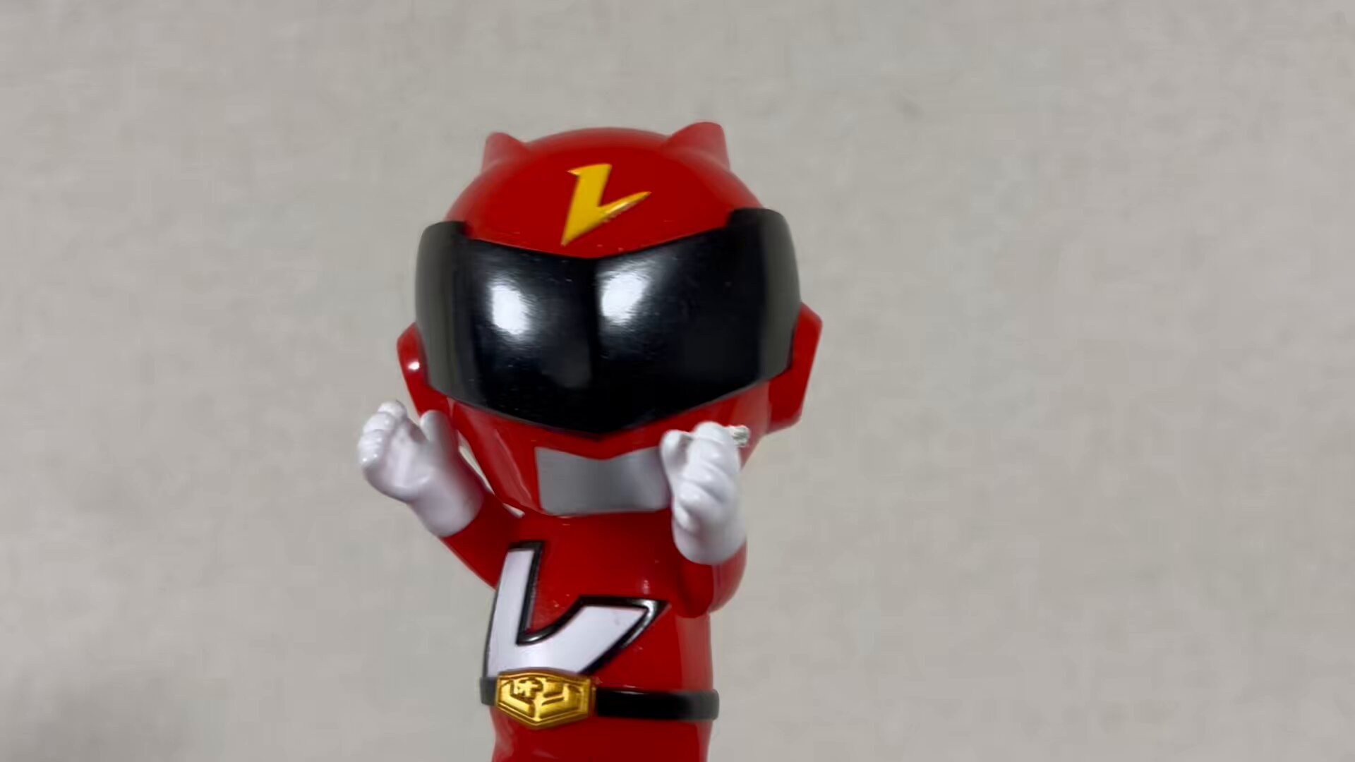 レオンチャンネル【レオンレッド】ソフビ 51+WIfjlstL._AC_SY200_QL15_.jpg