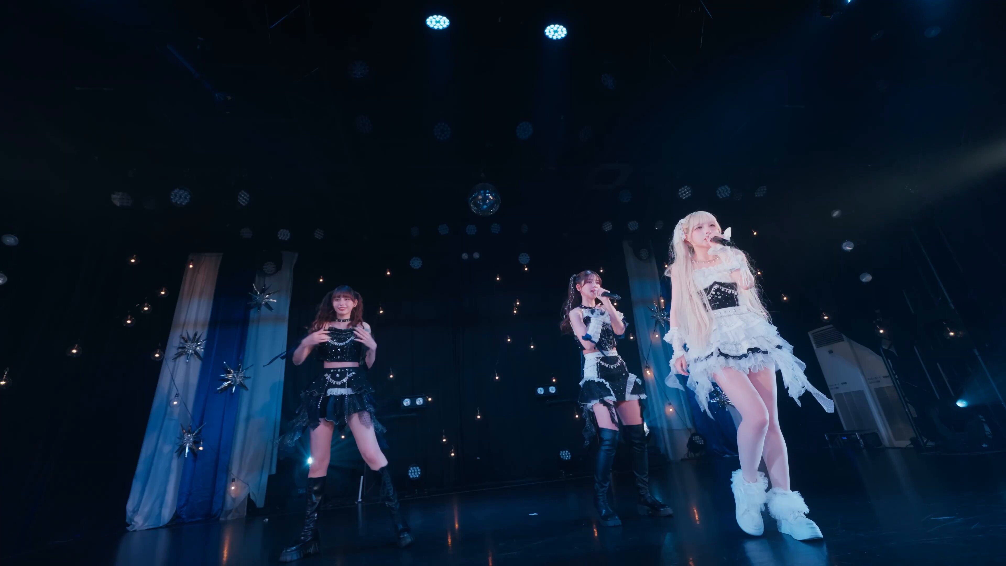 【未使用】LIVE写真集 最終未来少女 on X: 