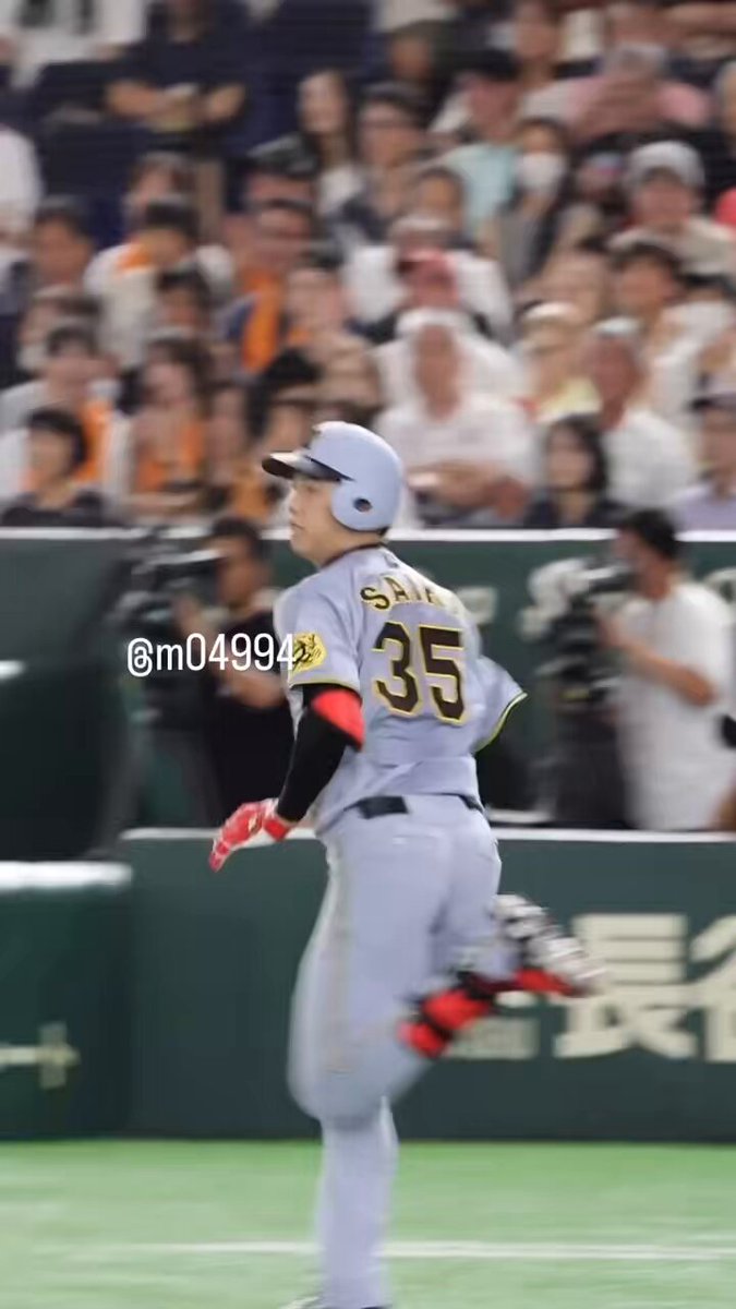 sawa様 レディース 大人 モード 浮かび上がる花刺繍Vネックドルマン