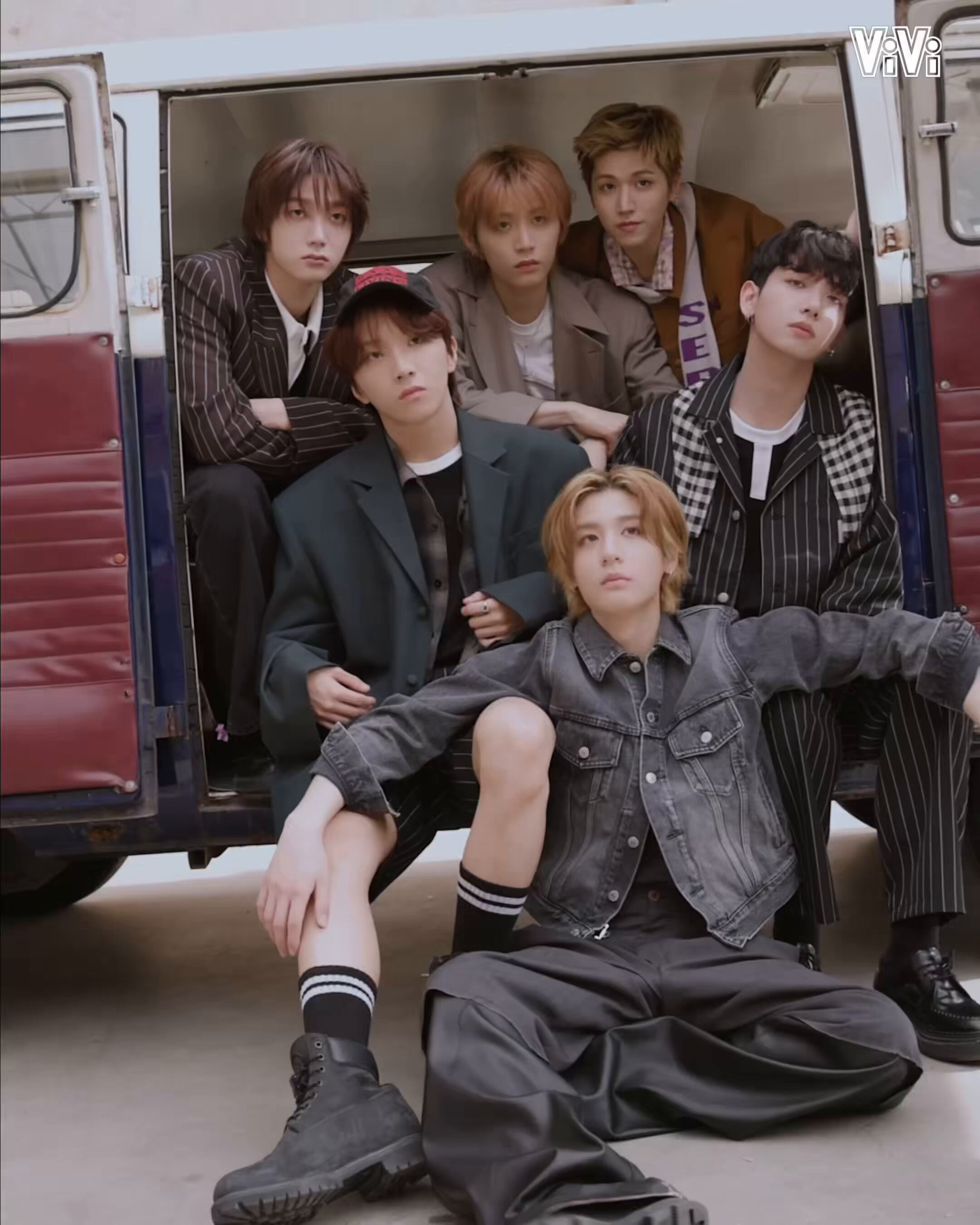 最終値下げ⭐︎WHO! BOYNEXTDOOR新品未開封セット ViVi on X: 