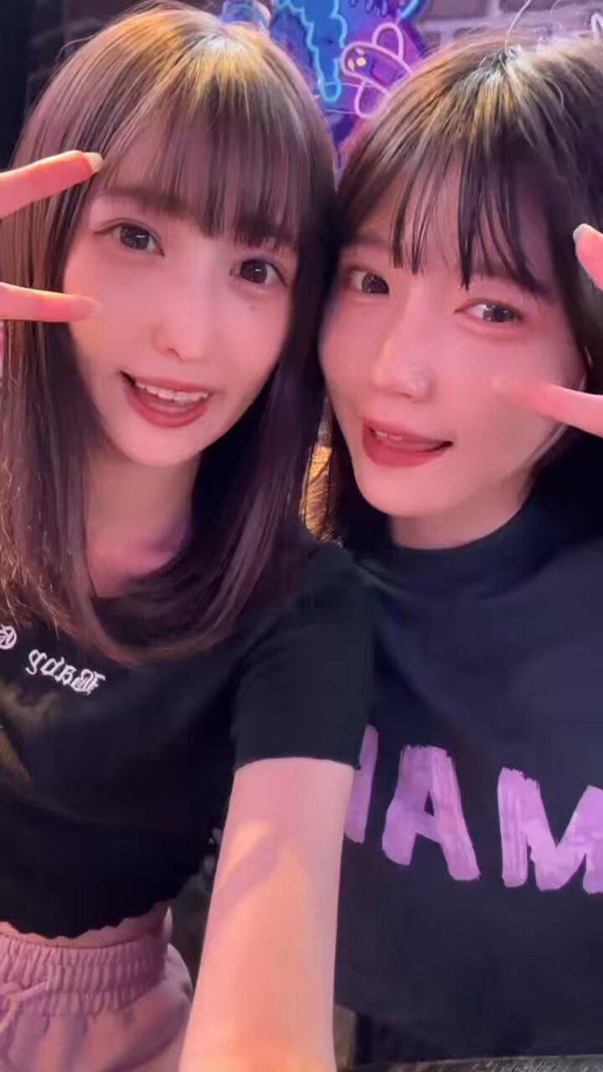 MYPROTEIN - えびちゃん 🤫🤫🌺🍹🐢🌴 @alency_official のハイビスカス柄のビキニが 鬼