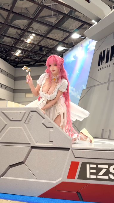 コスプレイヤー菌烨takoのTwitter動画6