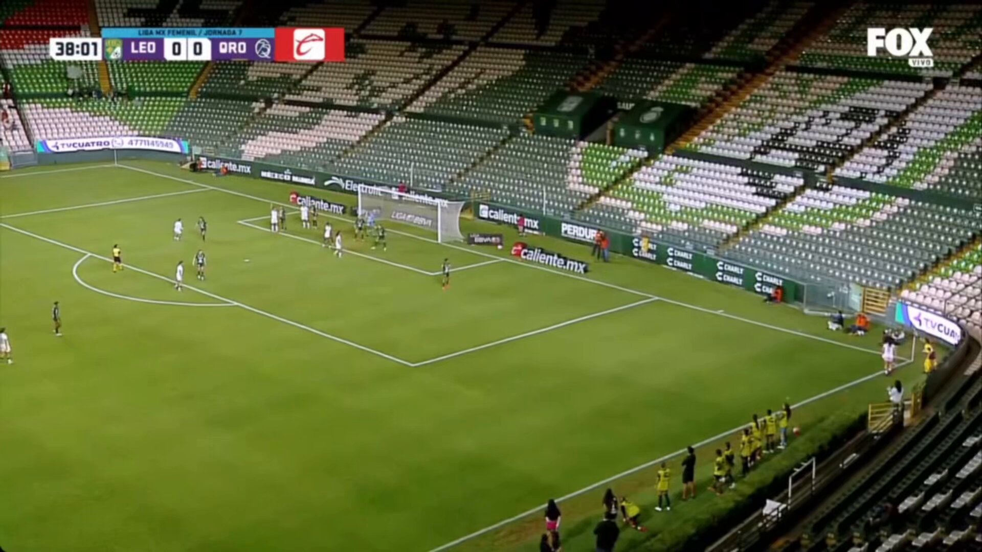 Así el gol de @GallosFemenil.#NuestroFutFem #LigaBBVAMXFemenil
