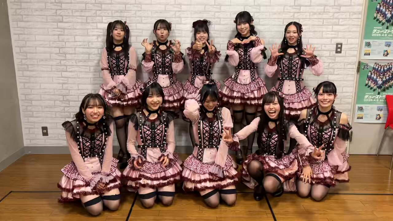 NMB48 未開封 今日はウチの日ッ! ― カレンダー 2013-2014 希少 NMB48 未開封 今日はウチの日ッ! ― カレンダー 2013-2014 希少
