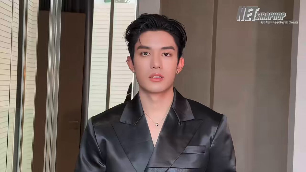 イ・ドンウク ファーストミーティング イ・ドンウク ファーストミーティング LEEDONGWOOK JAPAN