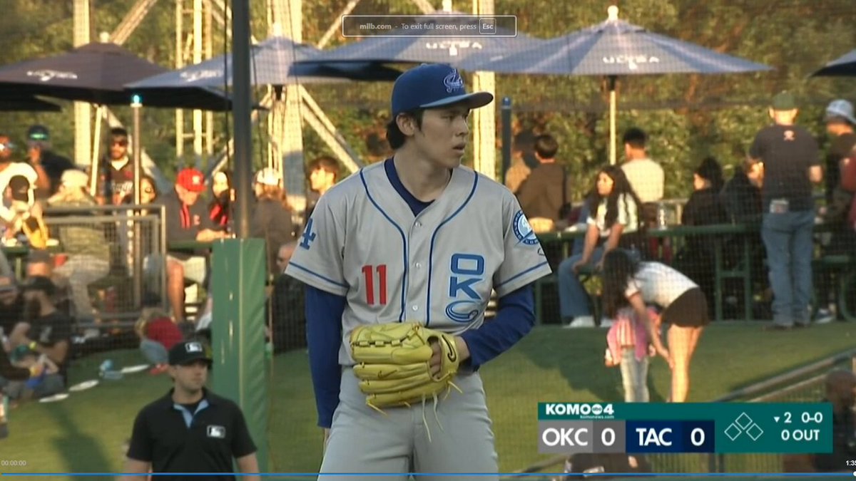 【超破格❗️】MLBヤンキース　リバーシブル　90s   超レア早い者勝ちです！！ kurione (@minadesuyo0507) / X