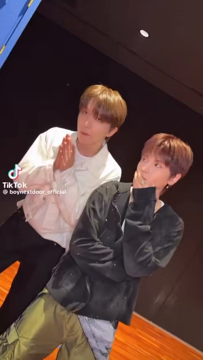 B★VERSE 寺田倉庫 J-HOPE ホソク B☆VERSE 寺田倉庫 J-HOPE ホソク THE FACT MUSIC AWARDS