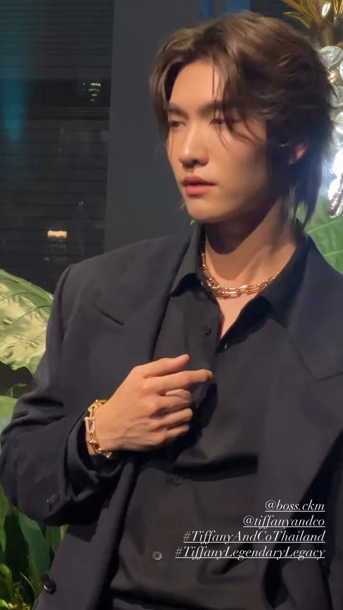 BossNoeul CD Boss shoot ぼすうる　タイ BossNoeul Korea Official FC (@BossNoeul_KRFC) / X