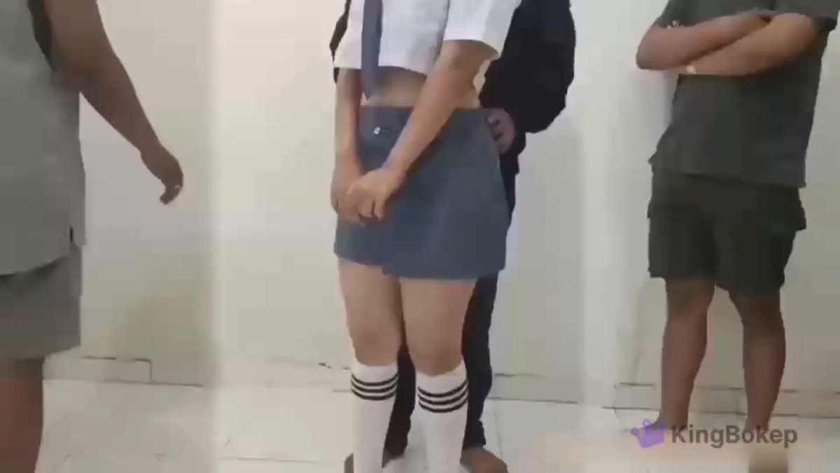 AKUH DI AJAK OM OM
