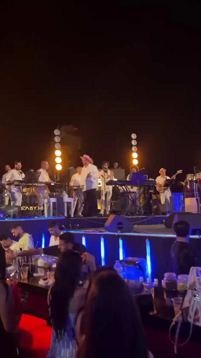 رقص سعد لمحرد في حفلته بسكاي بار الساحل الشمالي 