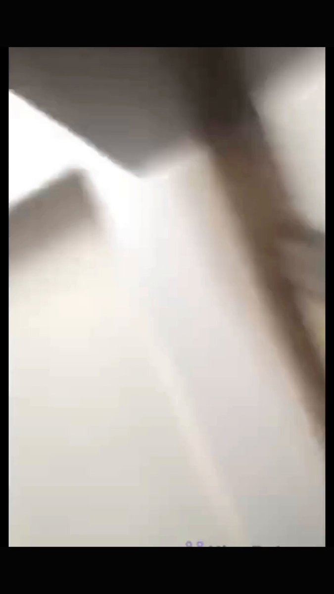 BERBAGI DENGAN ADEKK NIKMAT BANGET