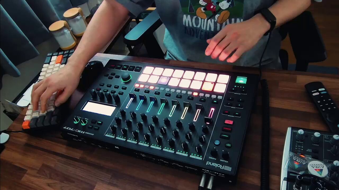 Roland | ローランド公式 (@MyRoland) / X