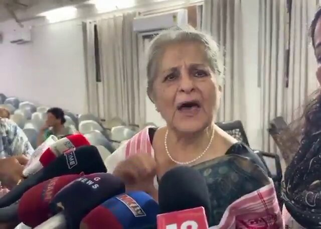 Major Surendra Poonia on X: "“अगर अवैध बांग्लादेशी असम में रह रहे हैं तो  क्या ग़लत है ? बांग्लादेशी यहाँ आए तो क्या हुआ ?”- सैयदा हमीद - कांग्रेस  नेता और UPA