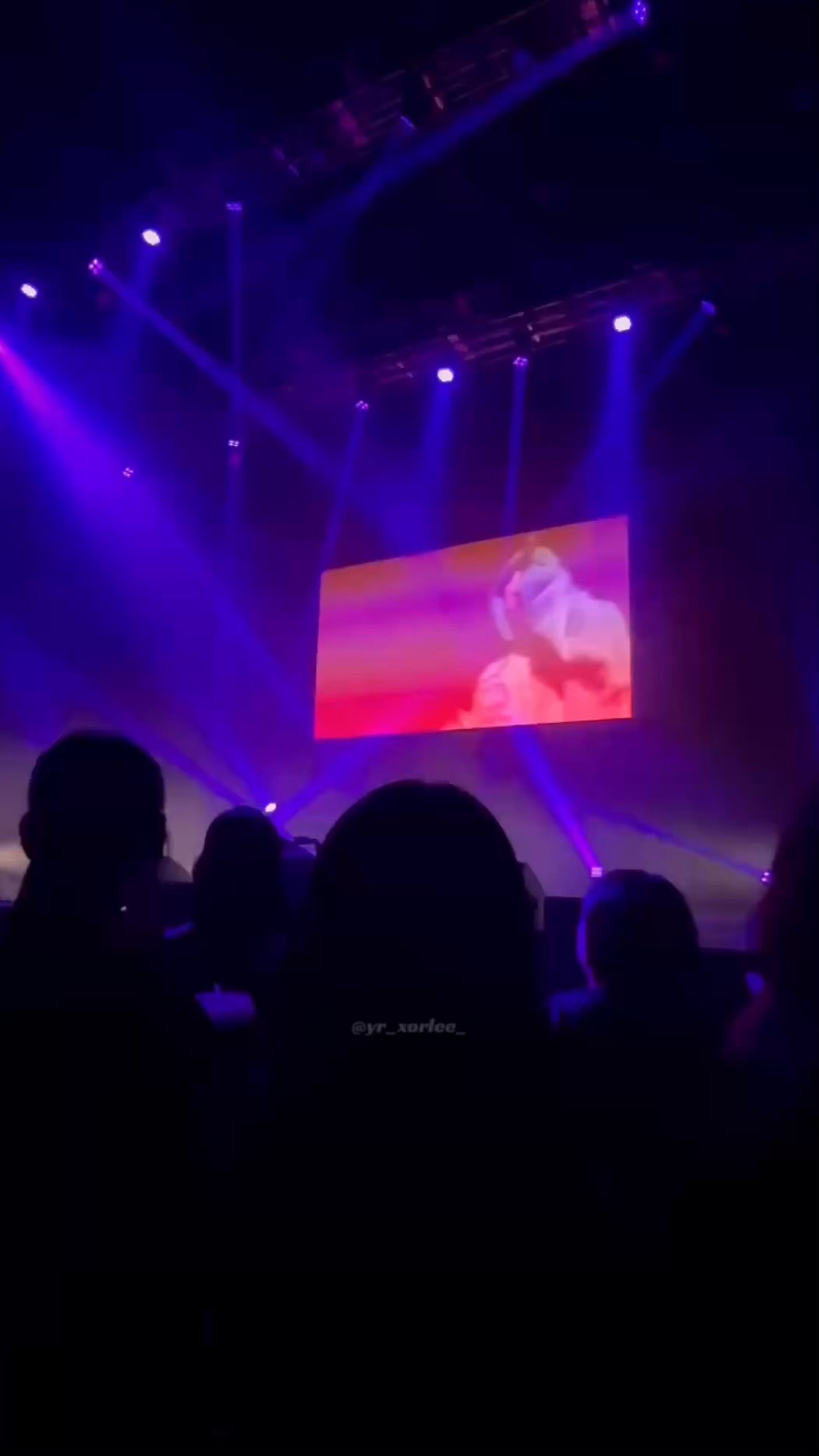 ミュージック EMERGENCY/SEKAI-SAISOKU COUNTDOWN LIVE EMERGENCY/SEKAI-SAISOKU COUNTDOWN LIVE ミュージック