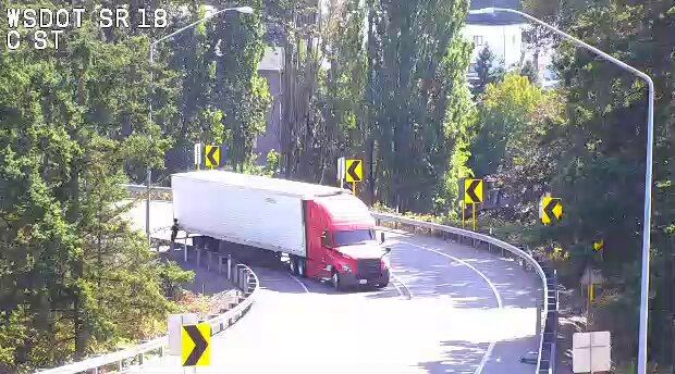 CẬP NHẬT: EB SR 18 on-Ramp từ C ST (MP 4) ở