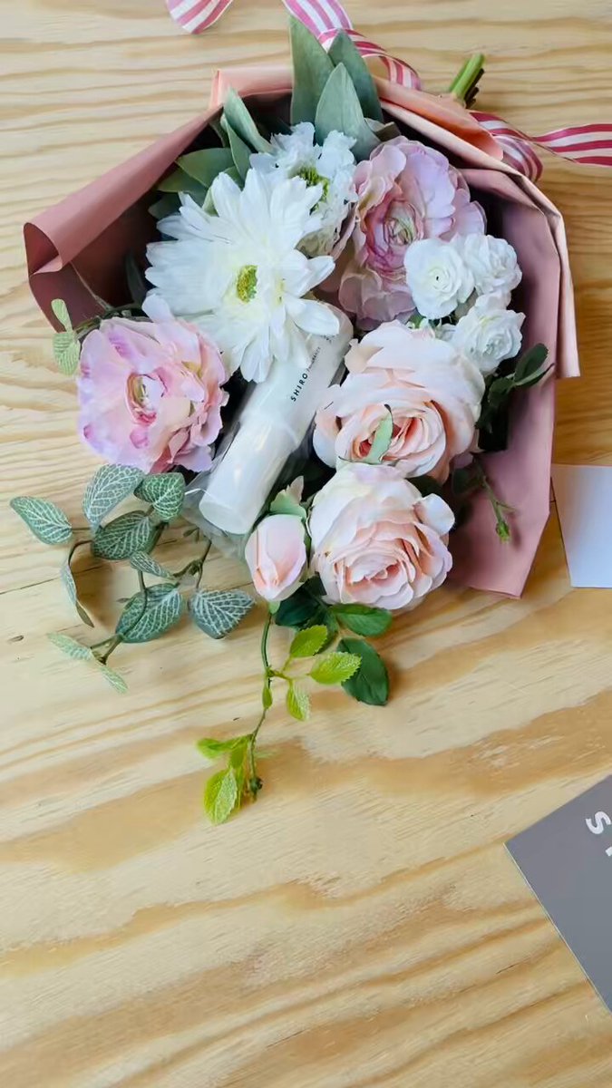 コスメブーケ - Search / X