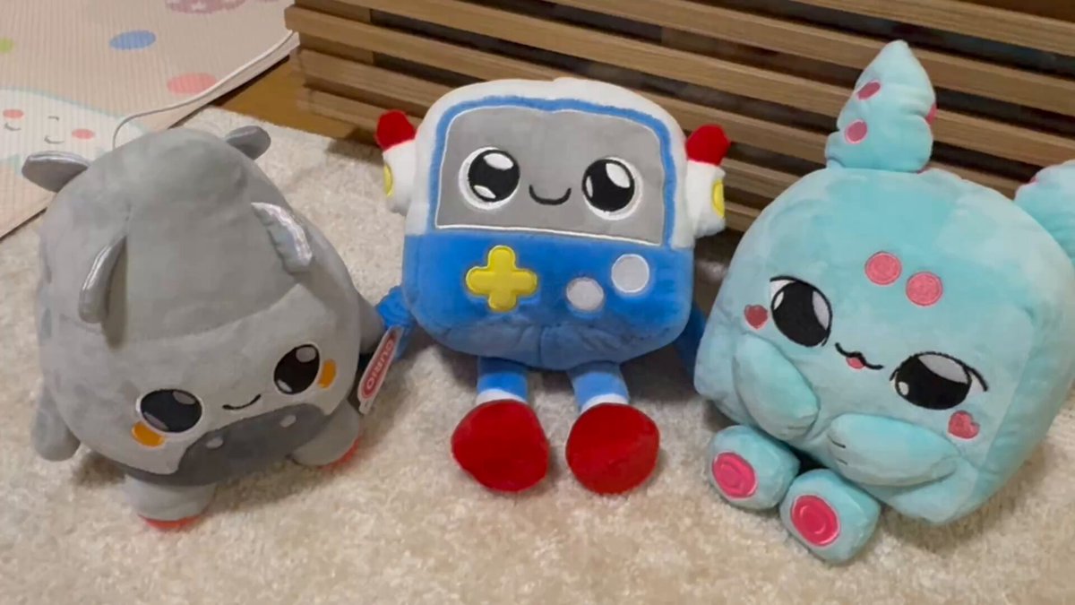 ぬいぐるみy San-X いしよわちゃん ぶらさげぬいぐるみ いしつよちゃん