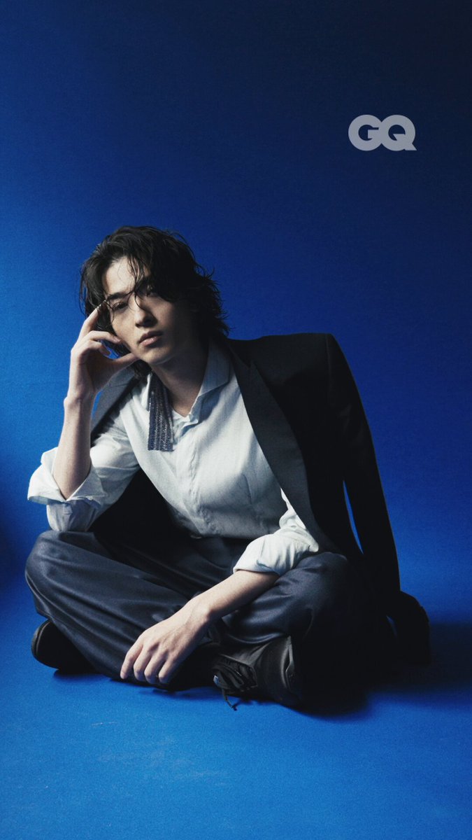 【新版】YOUPAPER 横浜流星 掲載2ページ（ストレート）#4995 折り目無し】横浜流星 A3 YOUPAPER 2枚(4ページ) ストレート