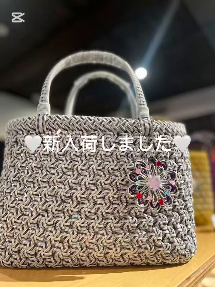 在庫一掃セール中！横型ブローチ。クールかつ華やかなブローチ♡ 在庫一掃セール中！横型ブローチ。クールかつ華やかなブローチ♡