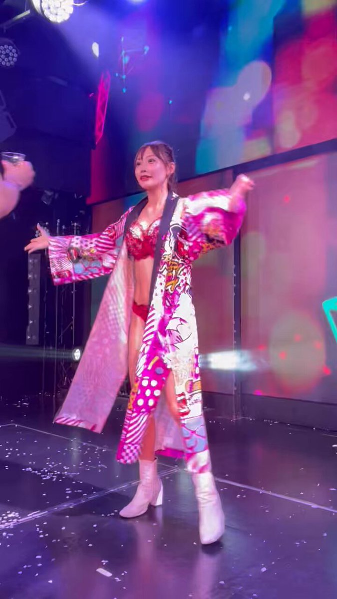 バーレスク東京　63angel ルミ　アクリルスタンド　チェキ　ペンライト バーレスク東京 63angel ルミ アクリルスタンド チェキ ペン