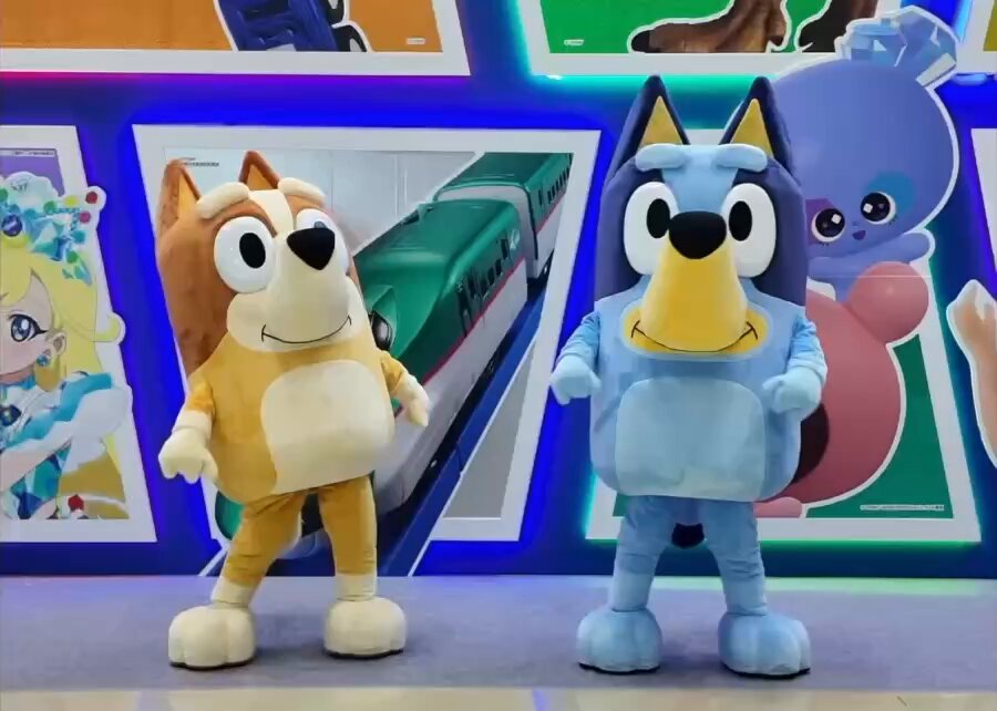 オーストラリア　ブルーイワールド限定　トートバッグ　エコバッグ　bluey オーストラリア ブルーイワールド限定 グッズ トート バッグ