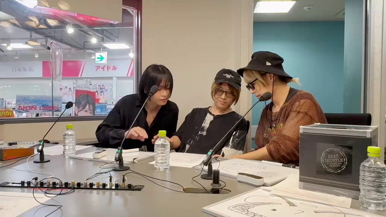 激レア NACK5 DJ浅井博章さん直筆サイン入りビートシャッフルステッカー 激レア NACK5 DJ浅井博章さん直筆サイン入りビートシャッフル