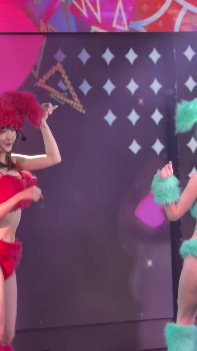 えびちゃん (@ebi_burlesque) / X