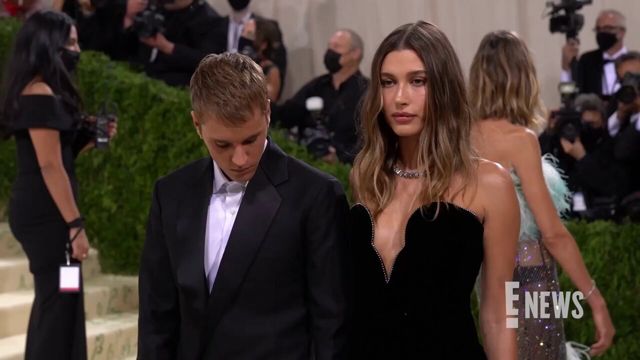 @enews's video Tweet