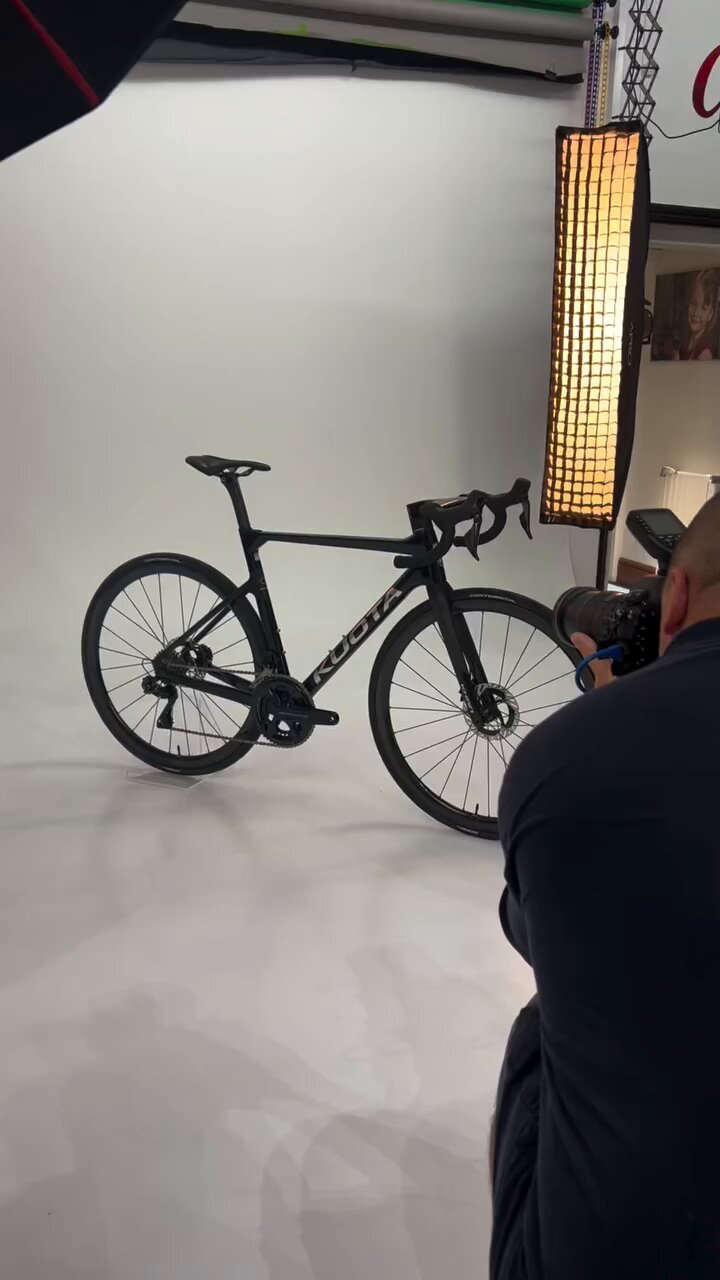 自転車本体 kuota 特価のカーボン105完成車が入荷しました！！ KUOTA KOBALT