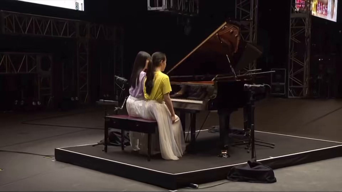 乃木坂46 - Search / X