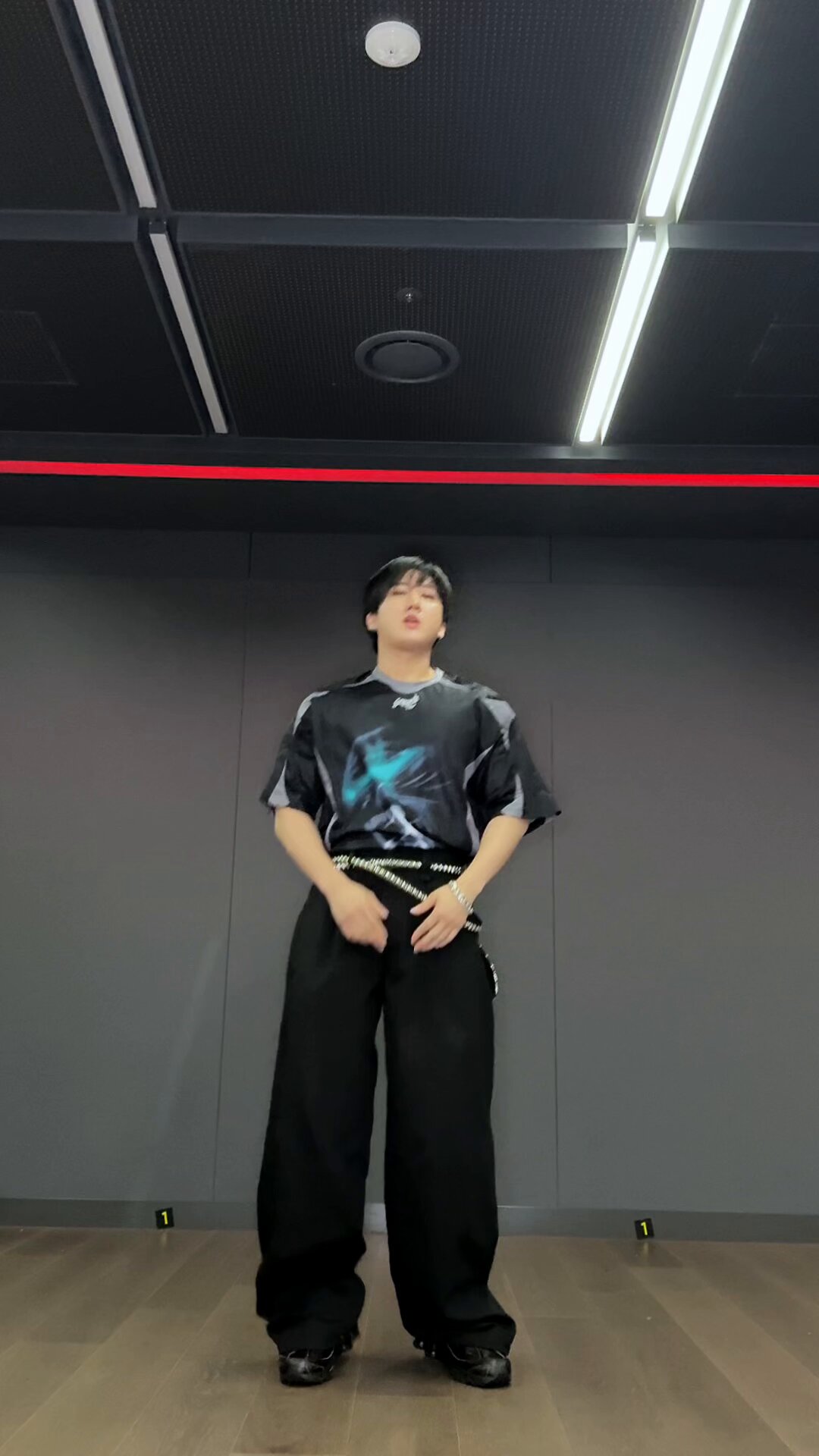 straykids KARMA CEREMONY サノク 逆サポート スローガン 📸 PREVIEW | Stray Kids on Mnet Mcountdown Today (Live