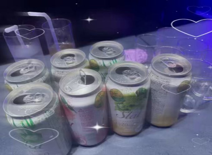 WHITE KINGDOM《池袋メンズコンカフェ》のツイート
