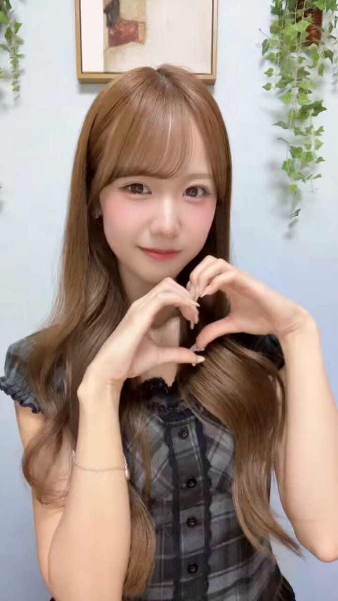 【直筆含】ラストアイドル 鈴木遥夏 MV私服 コンプセット 直筆含】ラストアイドル 鈴木遥夏 MV私服 コンプセット