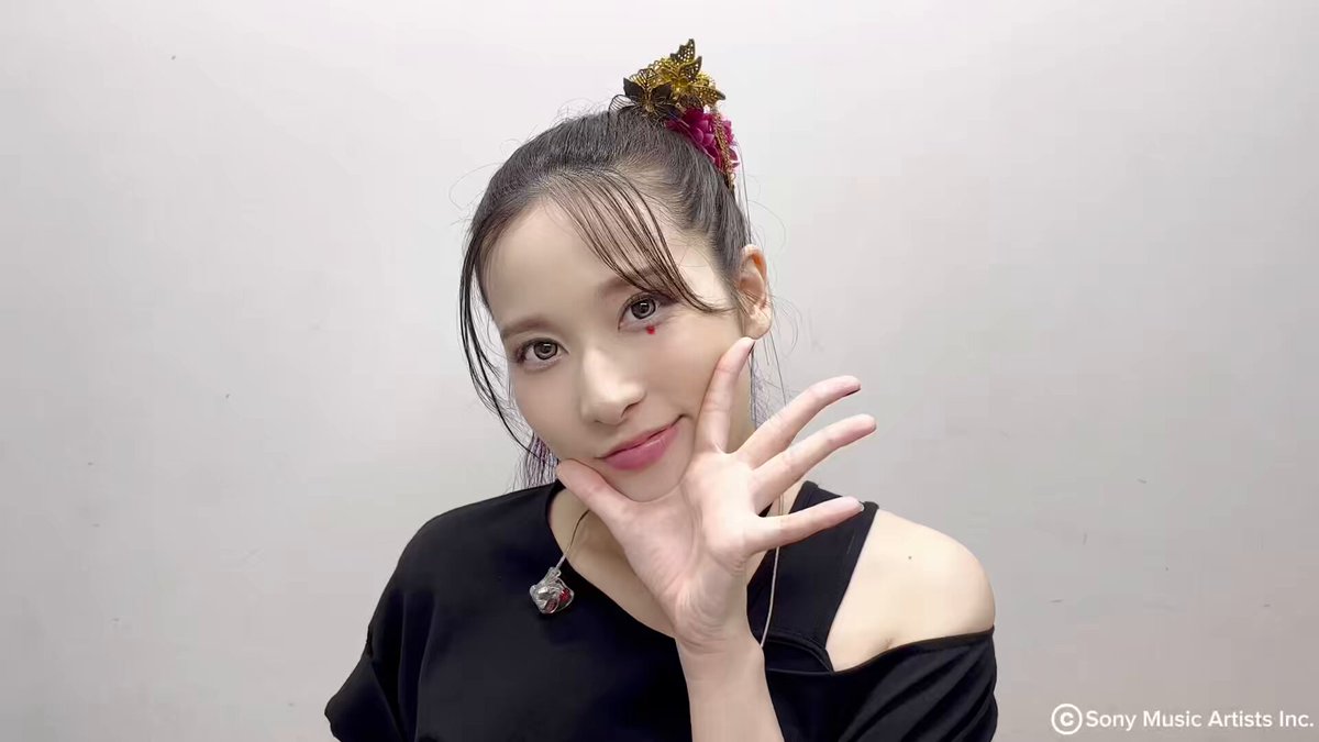 伊波杏樹　10th Anniversary Graph　シリアル付き 伊波杏樹オフィシャルファンクラブサイト「Inamin Town」