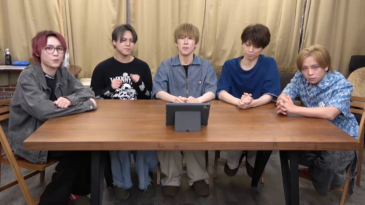 MeseMoa. 気まぐれプリンス まとめ売り 平成パラダイムチェンジCD チェキ 気まぐれプリンス MeseMoa