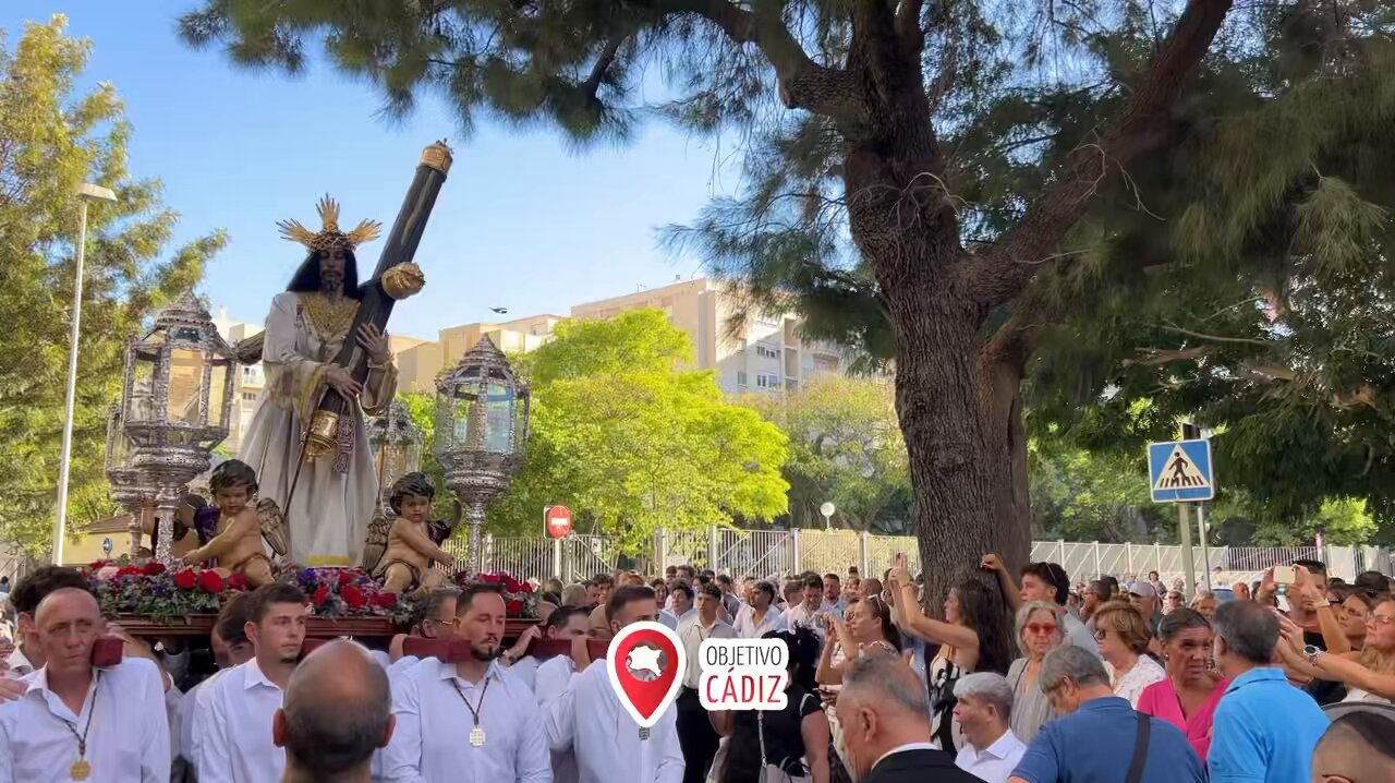 Vídeo de la Peregrinación extraordinaria de Nuestro Padre Jesús Nazareno a la Iglesia Nuestra Señora de Loreto de Cádiz 2025