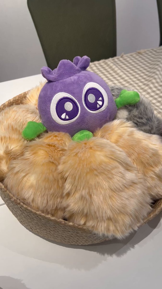 モフリン　Moflin ベア Amazon.co.jp: ・ moflin モフリン シルバー AIロボットペット
