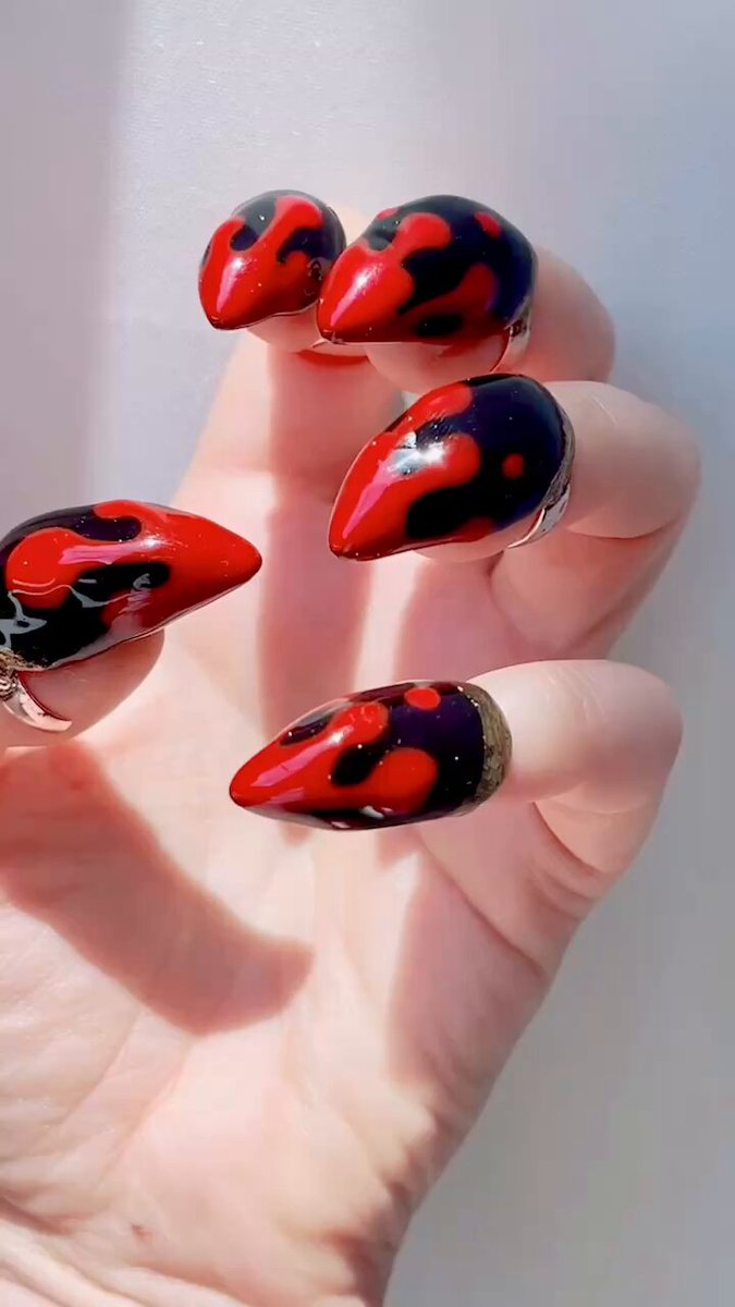 飴屋 纏❤️‍🔥 #飴屋のネイルリング❤️‍🔥 (@AMEYA_NAILS) / X