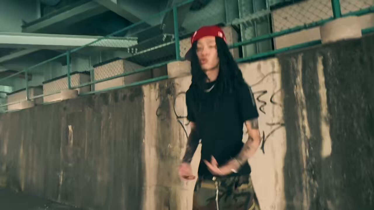 L*ル様 １００枚セット✳︎お盆前企画START✳︎hiphop✳︎reggae こっちバージョンも🐍